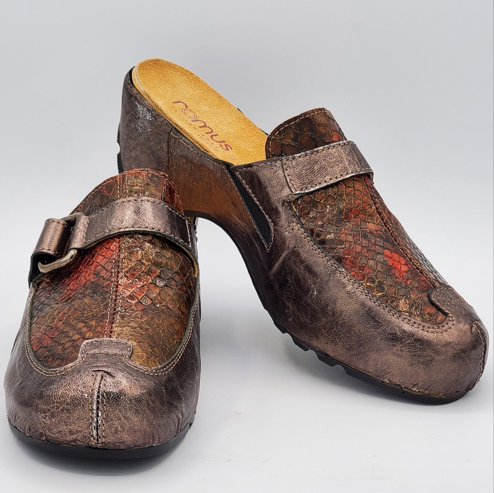 Romus, Faux Snake Skin Clogs with adjustable strap, Size 37/6.5